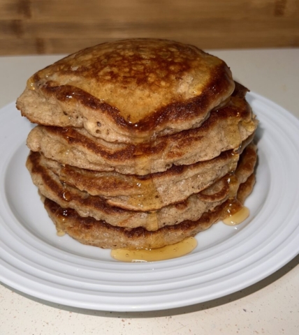 Soft and Fluffy Banana Pancakes