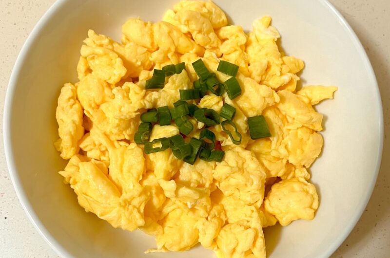 Scrambled Eggs Recipe - Perfectly Soft and Moist