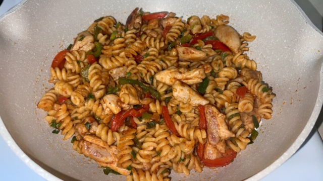 Chicken and pasta