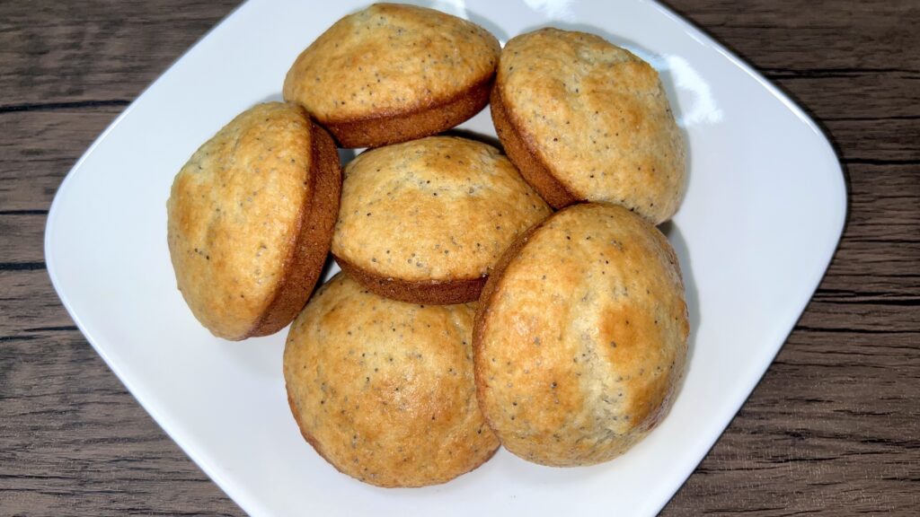 Poppy Seed Muffin Tops