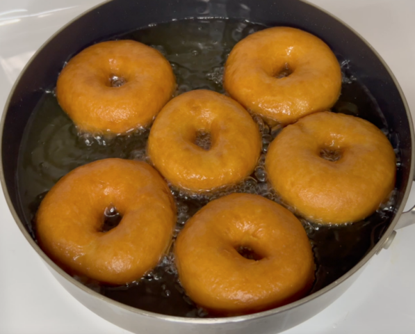 Frying donuts 2