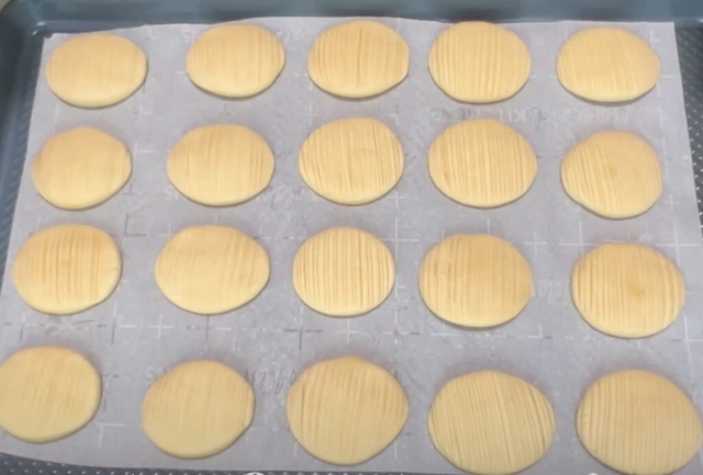 Handmade butter cookies ready to bake