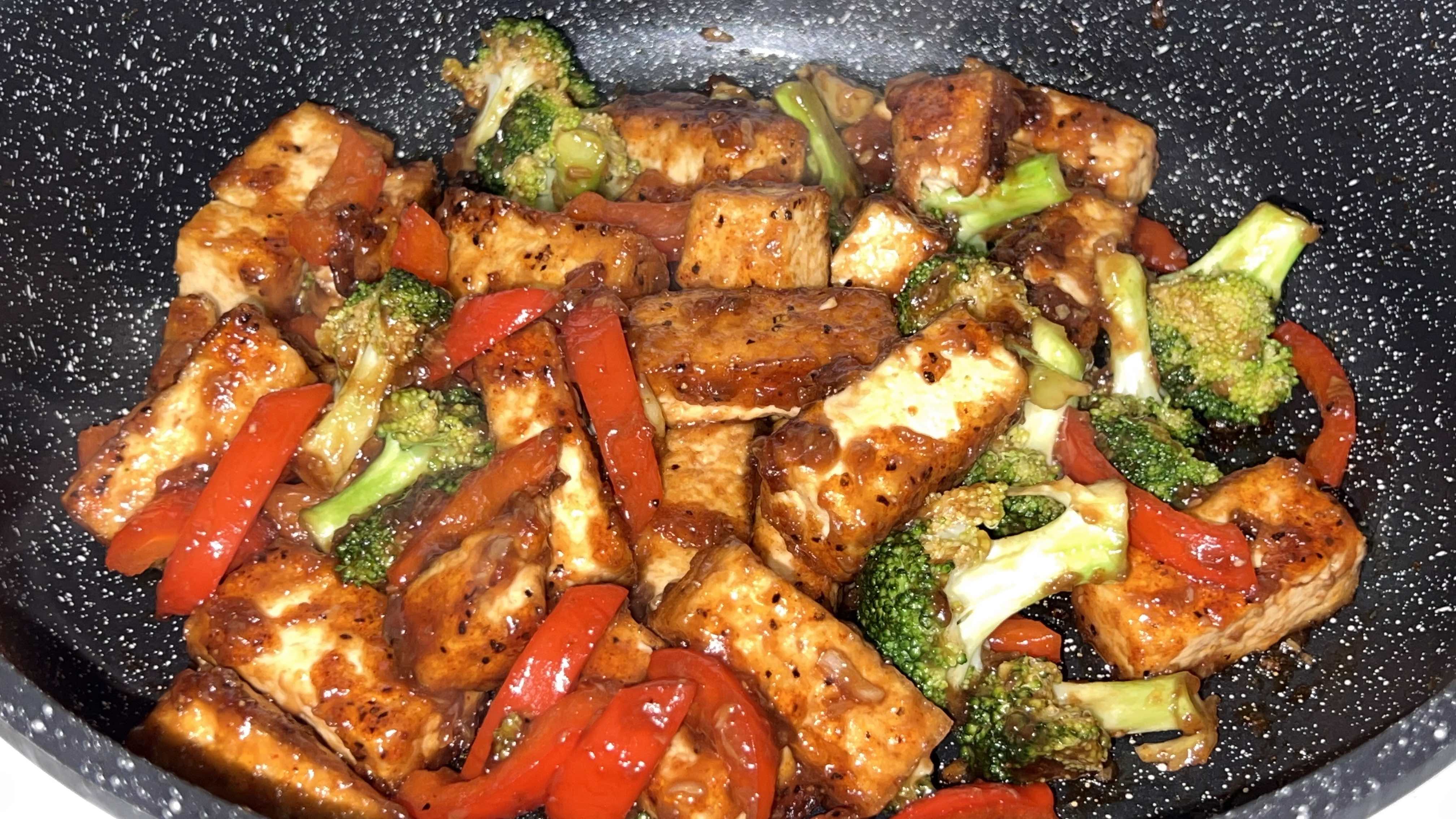 Stirfry Tofu with broccoli