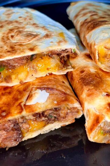 Beef quesadillas with leftover meat pic