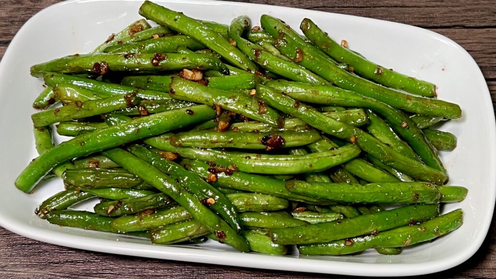 Garlic green beans image