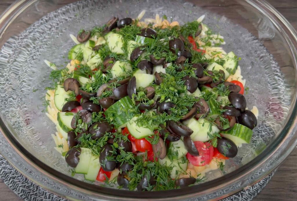 Pasta salad ingredients